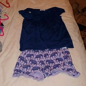 2pc size 6-8 years top and shorts